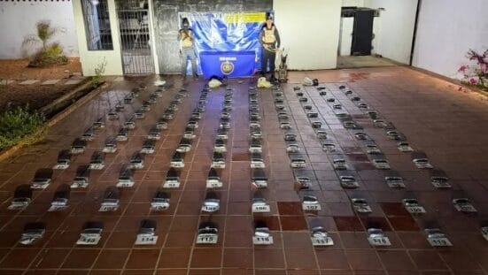 El alijo contenía 60 kilos de presunta marihuana